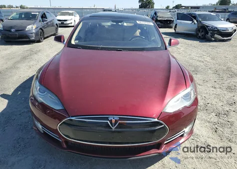 2012 Tesla Model S из США, поврежденный, VIN 5YJSA1DP1CFS00572